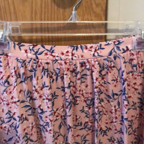 Midi floral skirt - Picture 3 of 4